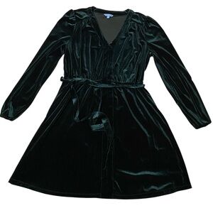 NWOT Draper James Velvet Belted Dress. Deep Green to Tealish. Vneck Sz. L
